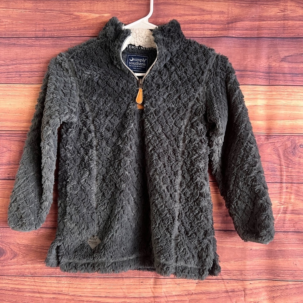 Simply Southern charcoal 1/4 Zip Sherpa Pullover  size YTH-S
